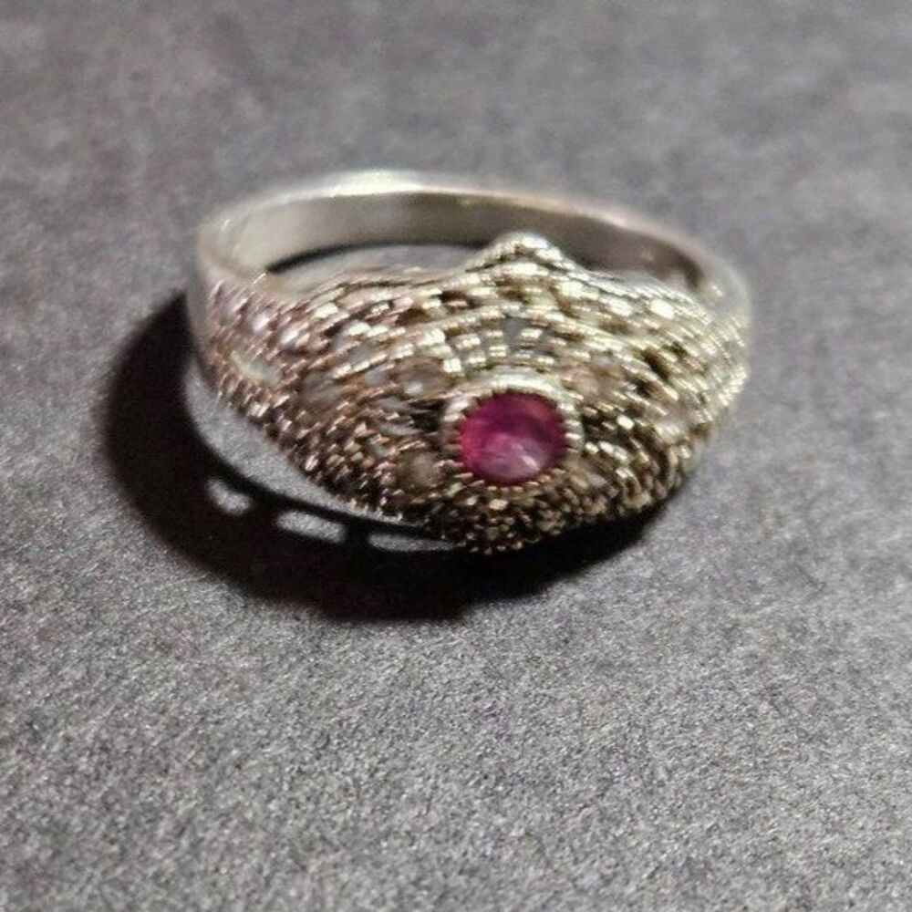 Vintage Avon sterling silver ruby ring size 7